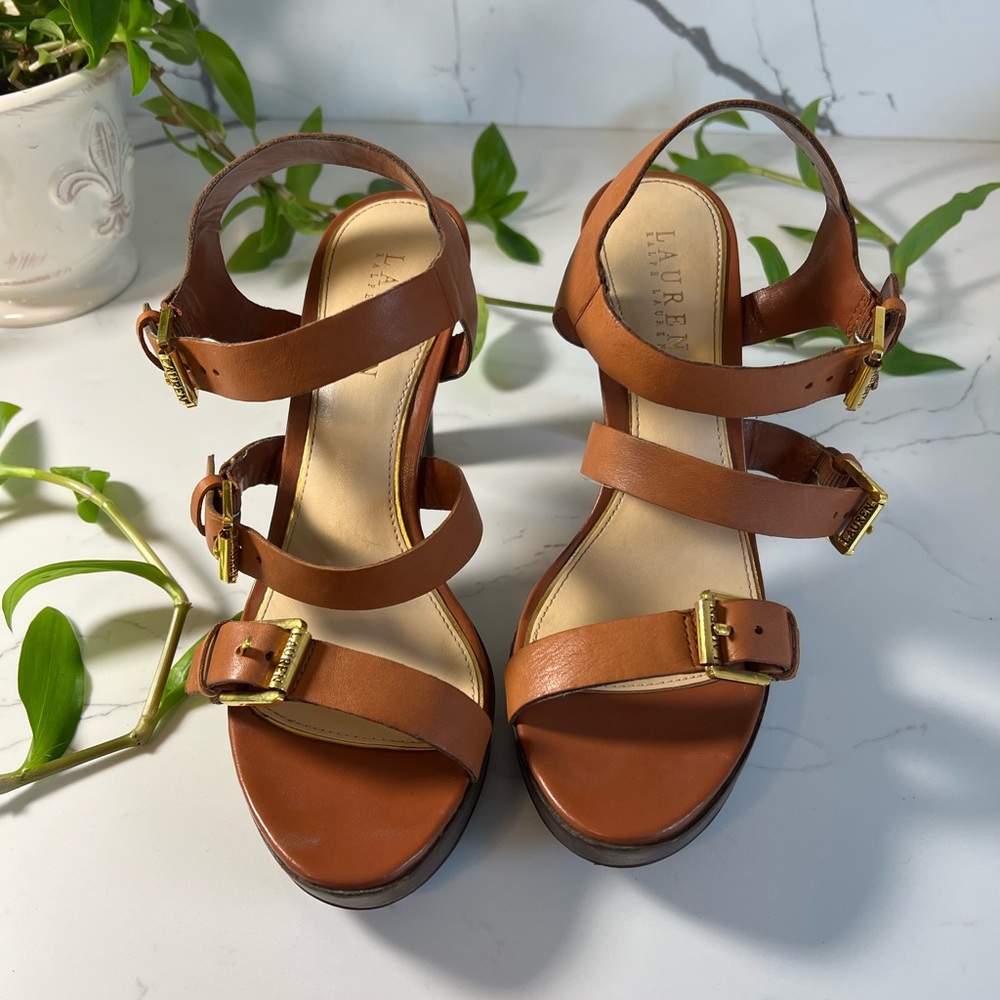 Absolutely lovely Ralph Lauren gladiator heels!